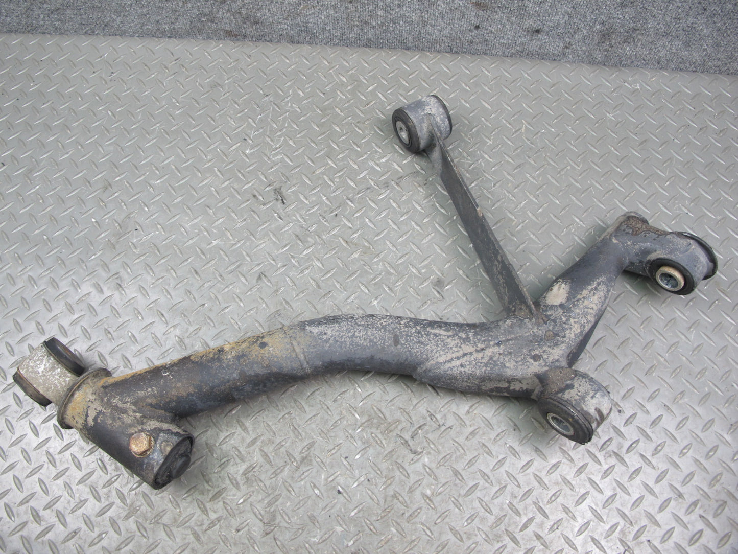 1978-1995 Porsche 928 S Rear Left Driver Side Upper & Lower Control Arm Set of 2