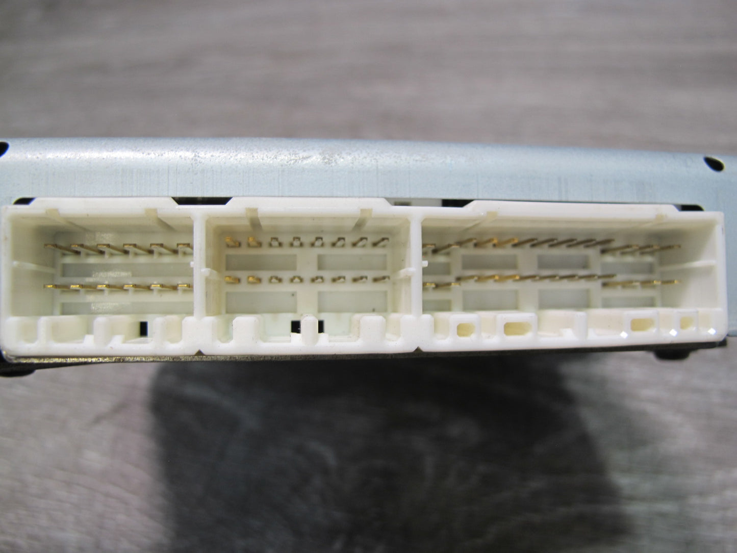 98-00 Lexus UZZ30L SC300 SC400 ABS TRC Traction Control Module 89541-24080 OEM