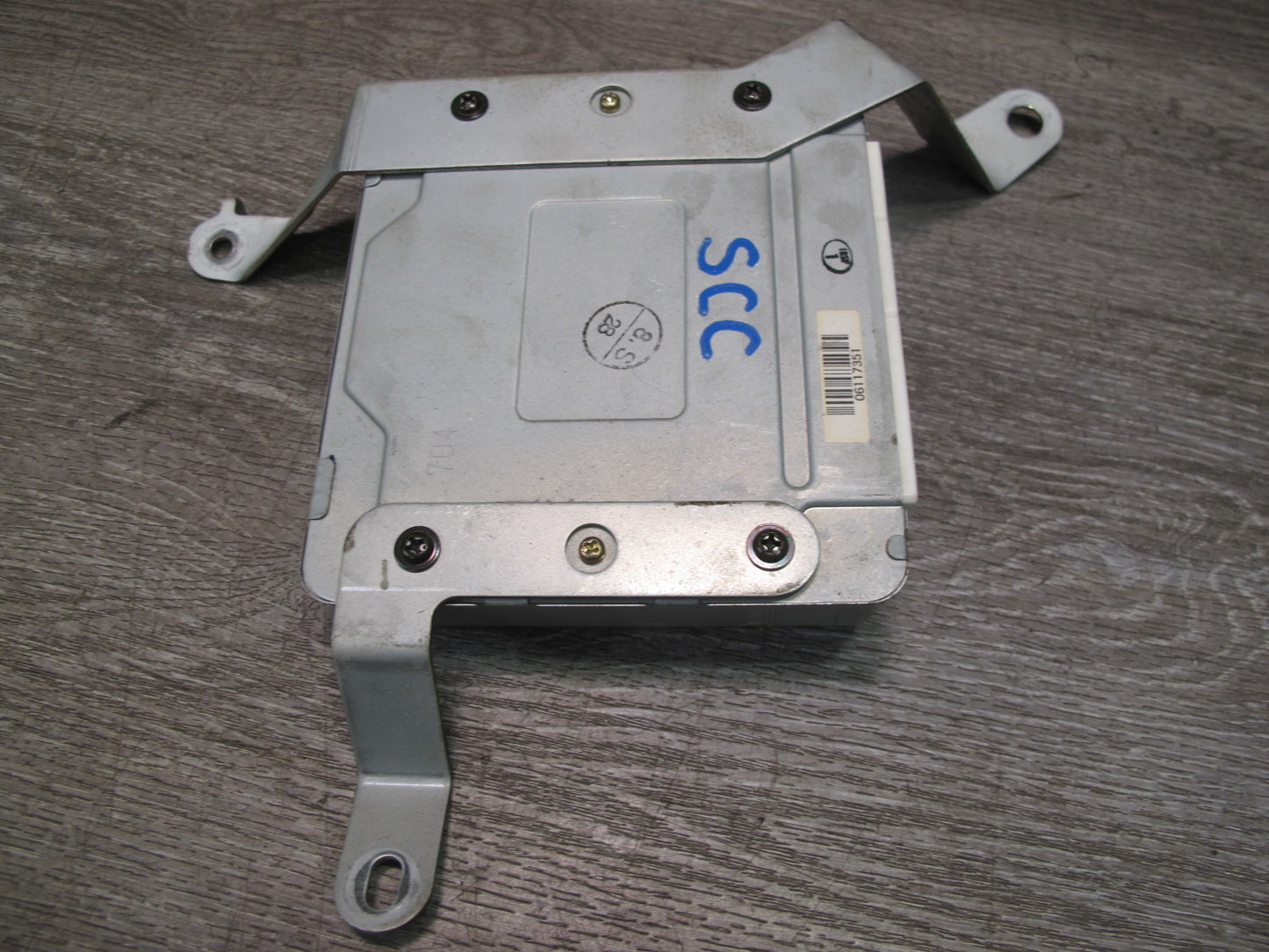 98-00 Lexus UZZ30L SC300 SC400 ABS TRC Traction Control Module 89541-24080 OEM