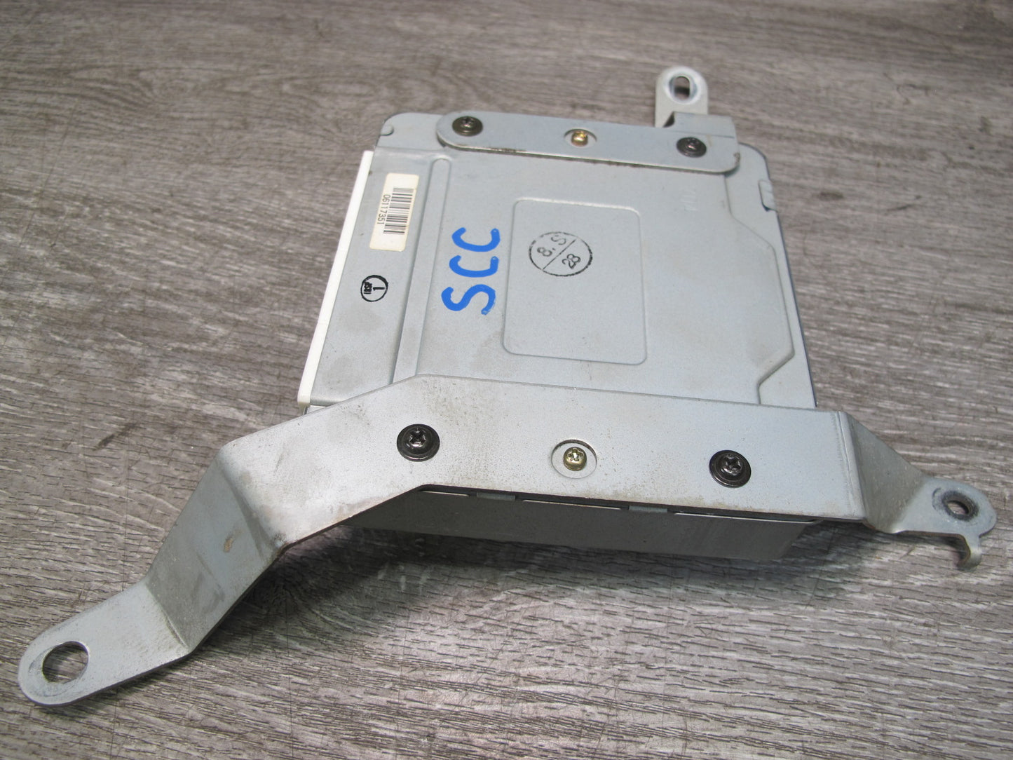 98-00 Lexus UZZ30L SC300 SC400 ABS TRC Traction Control Module 89541-24080 OEM