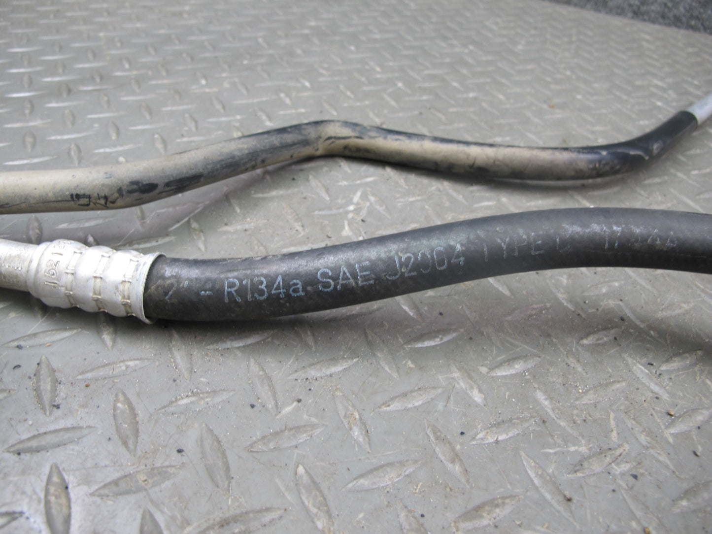 03-06 Chevrolet SSR A/C Air Conditioning Suction Discharge Hose Line Set OEM