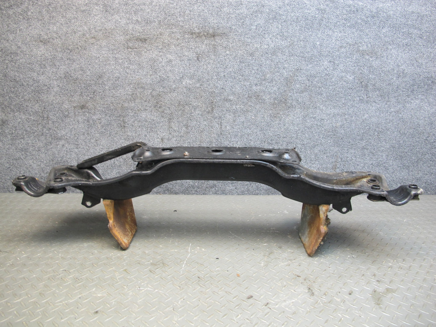 1983-1991 Porsche 928 S Front Engine Sub Frame Suspension Crossmember Carrier