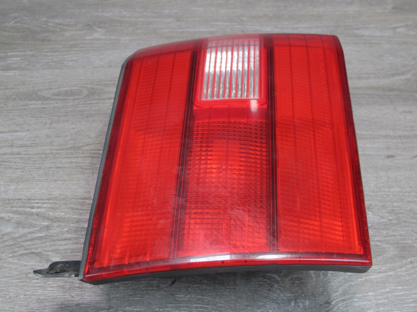 95-97 Lexus UCF20L LS400 Rear Left Inner Tail Light Lamp OEM