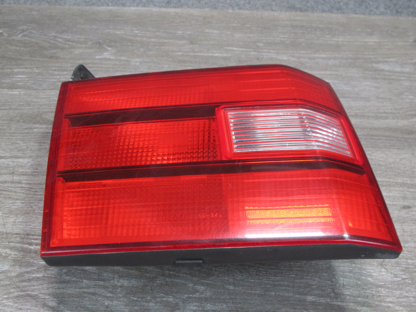 95-97 Lexus UCF20L LS400 Rear Left Inner Tail Light Lamp OEM