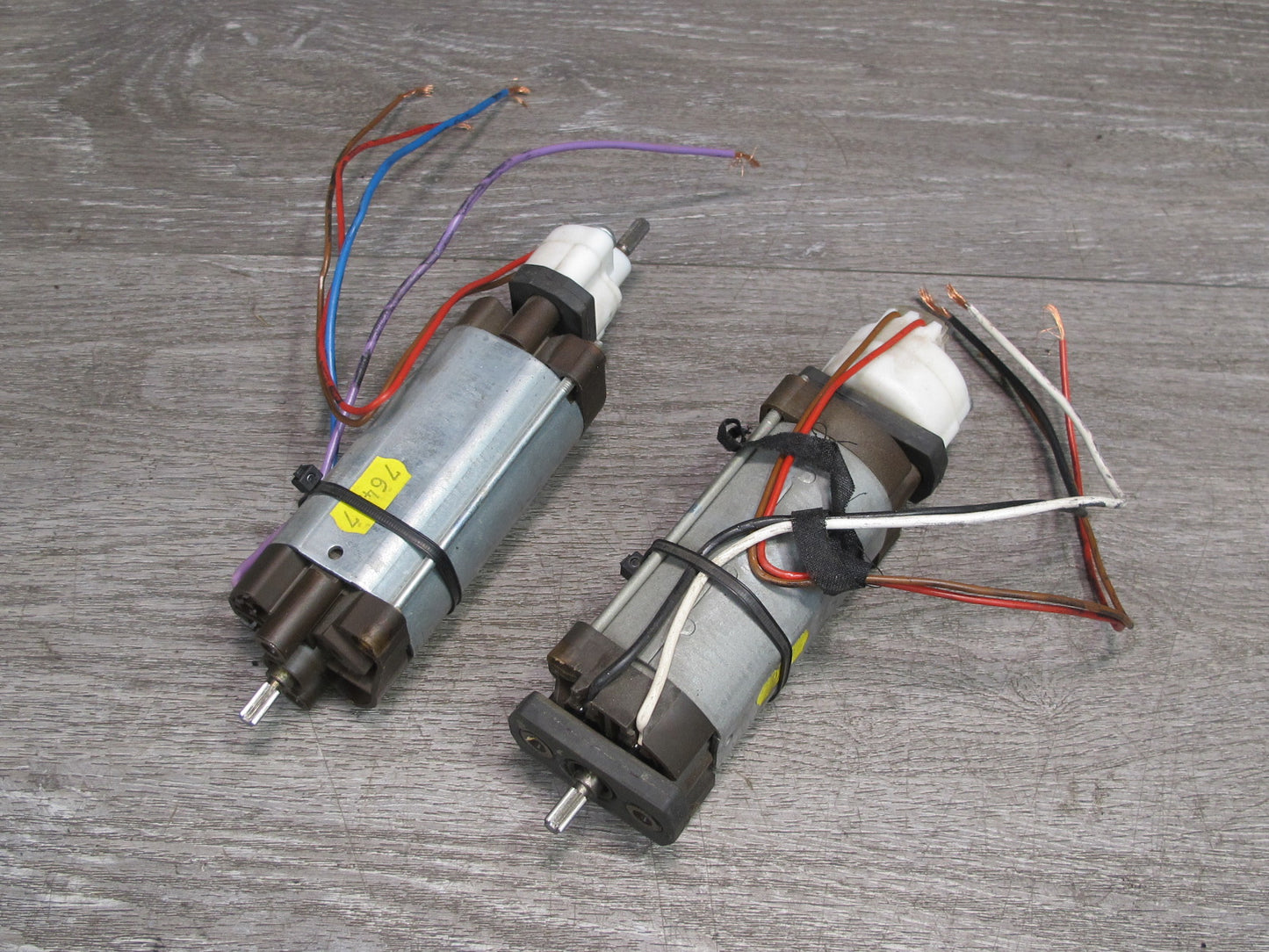 96-99 Mercedes R129 Sl-class Set of 6 Front Left Seat Adjust Motor OEM