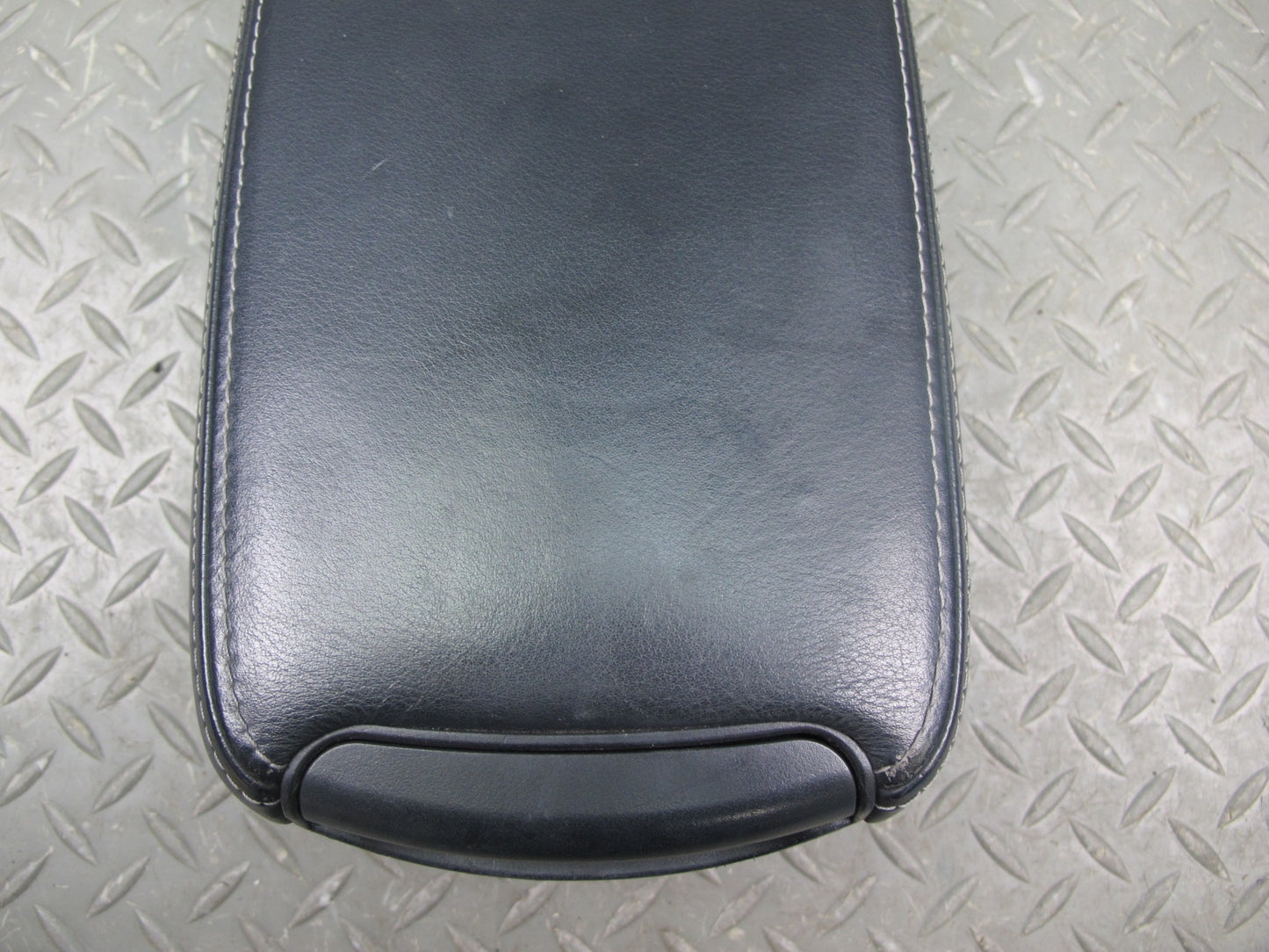 10-13 Lexus GSE20L IS350 IS250 Front Center Console Armrest Leather Black OEM