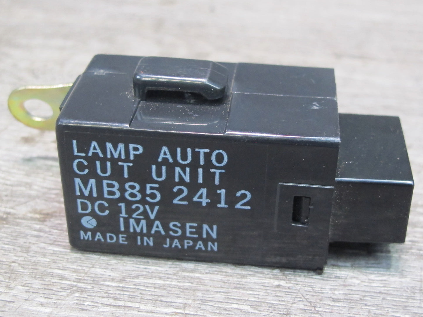 91-99 Dodge Stealth 3000GT Light Lamp Cut OUT Relay Module MB852412 OEM