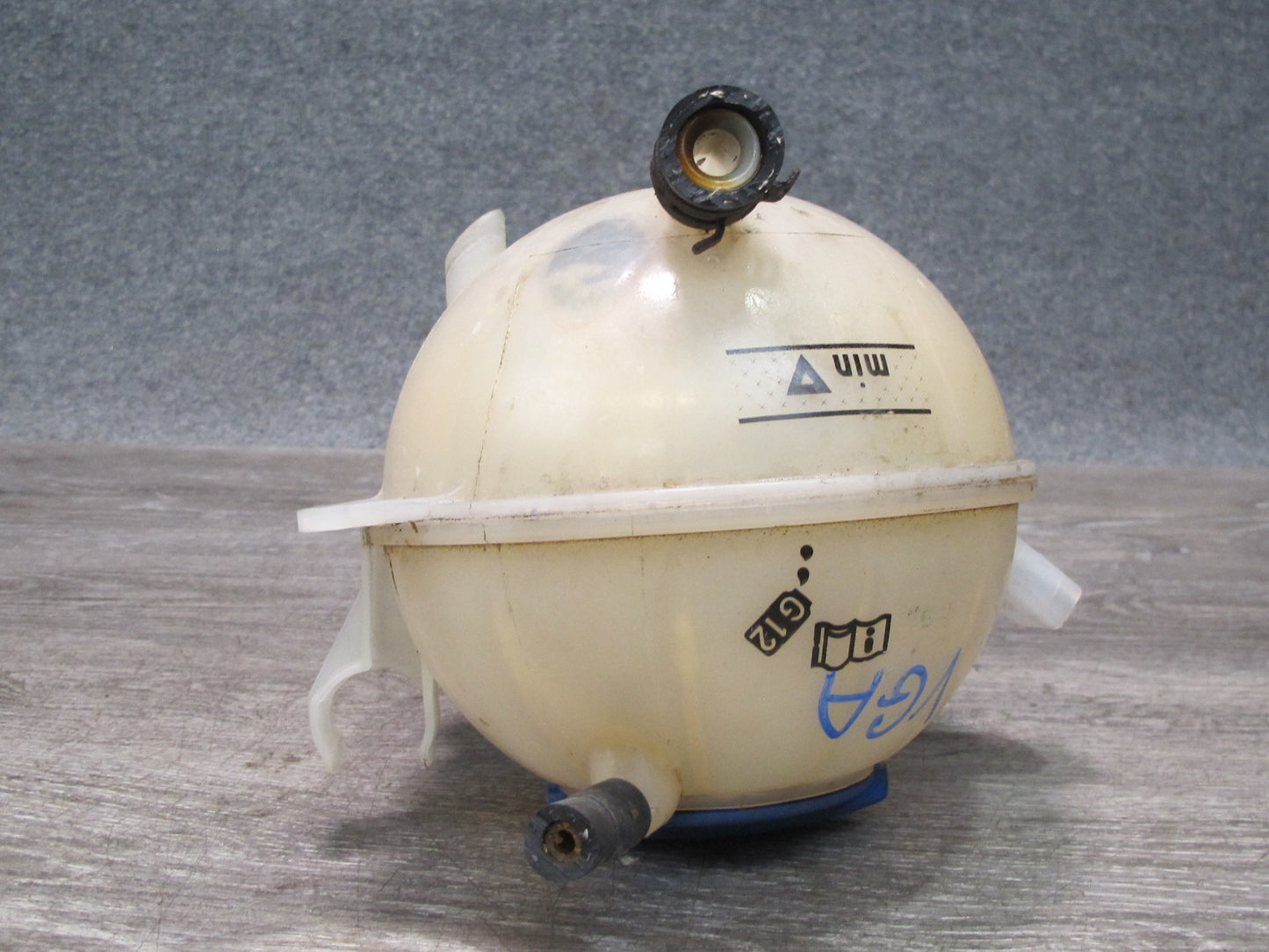 2008 VW R32 VR6 3.2L Engine Coolant Expansion Overflow Reservoir Tank OEM