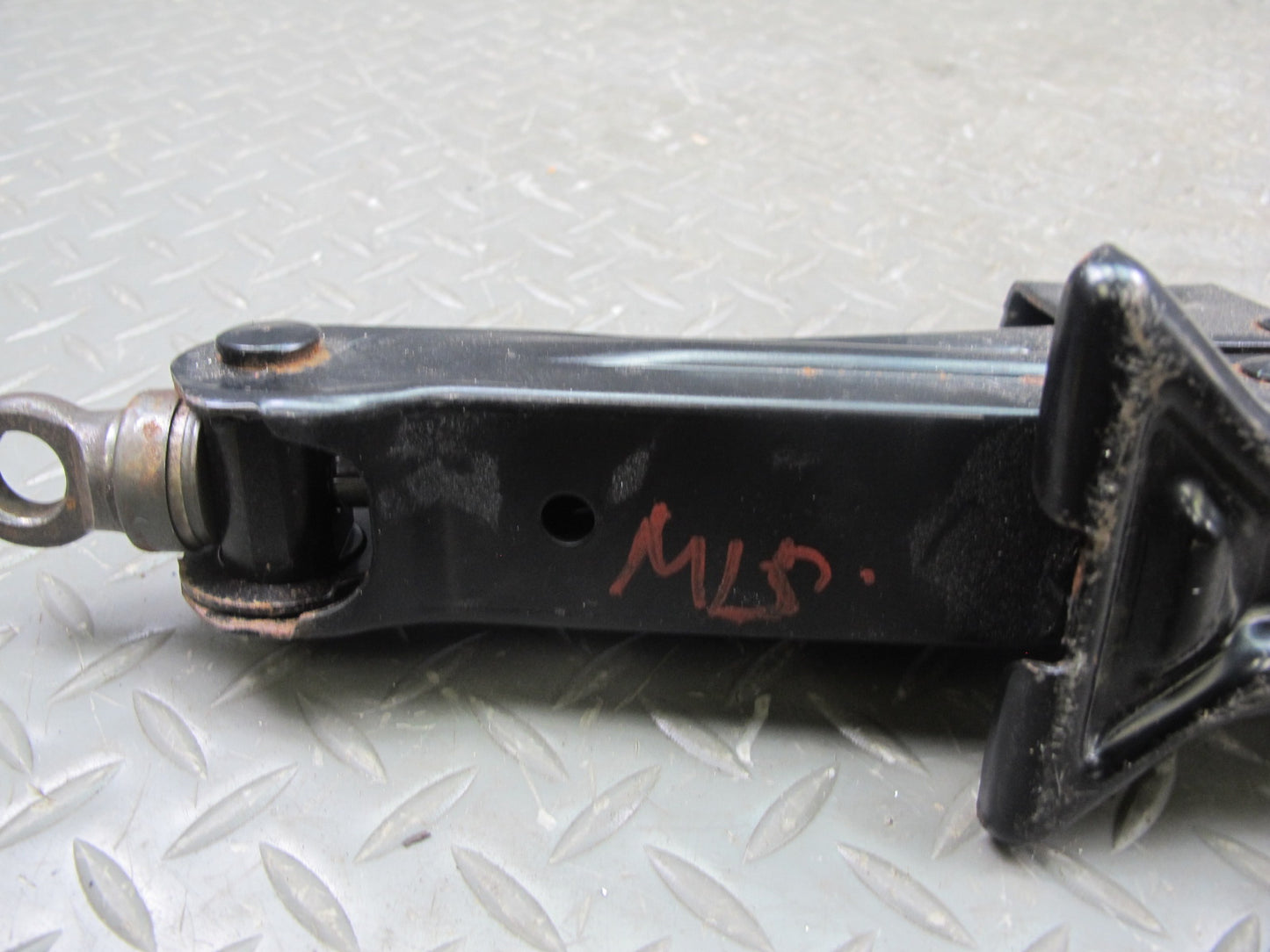 10-15 Lexus IS250 IS350 Convertible Emergency Spare Wheel Tire Lift Jack OEM