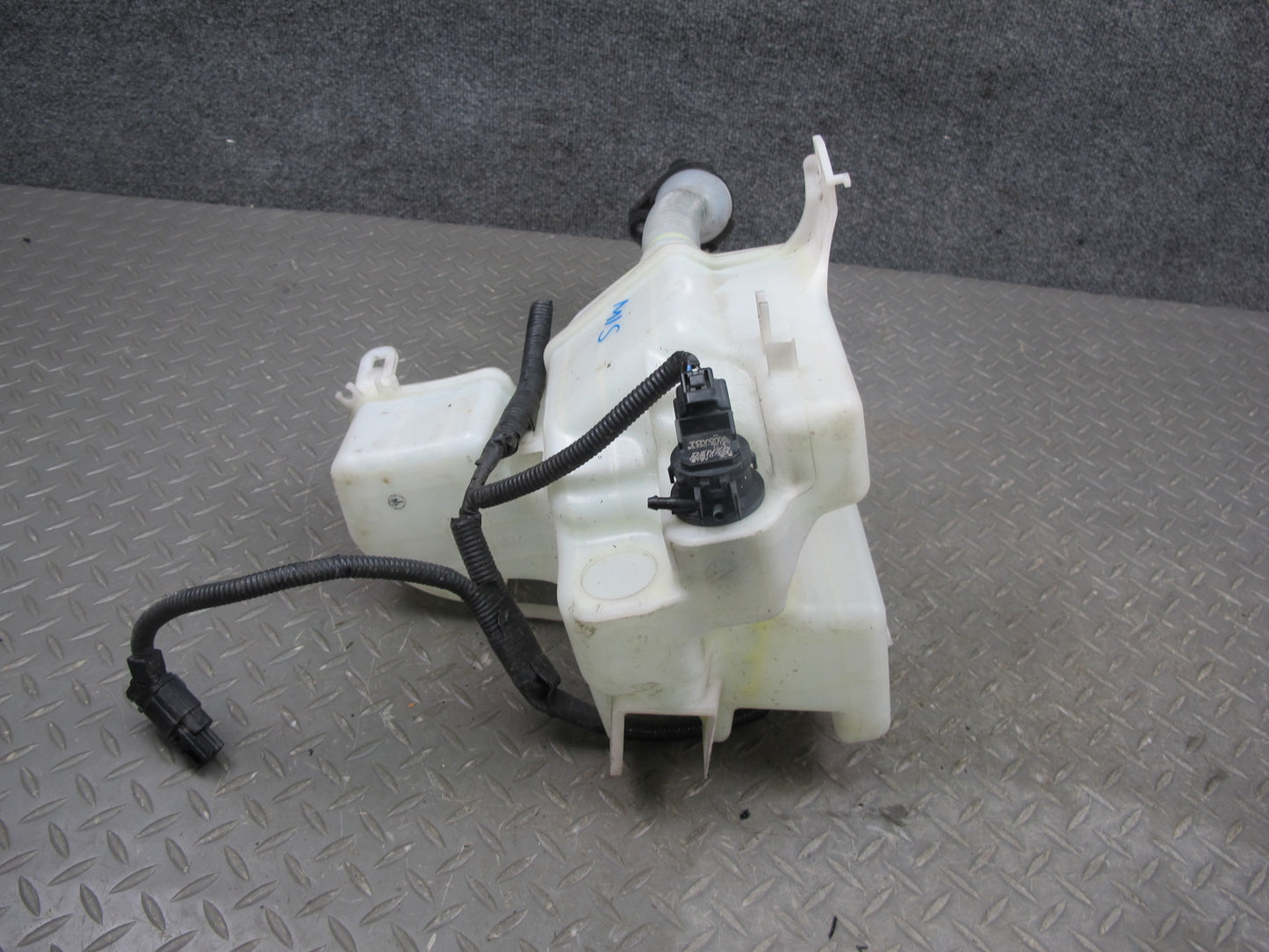 06-15 Lexus IS250 IS350 Windshield Washer Fluid Reservoir Tank w Pump OEM