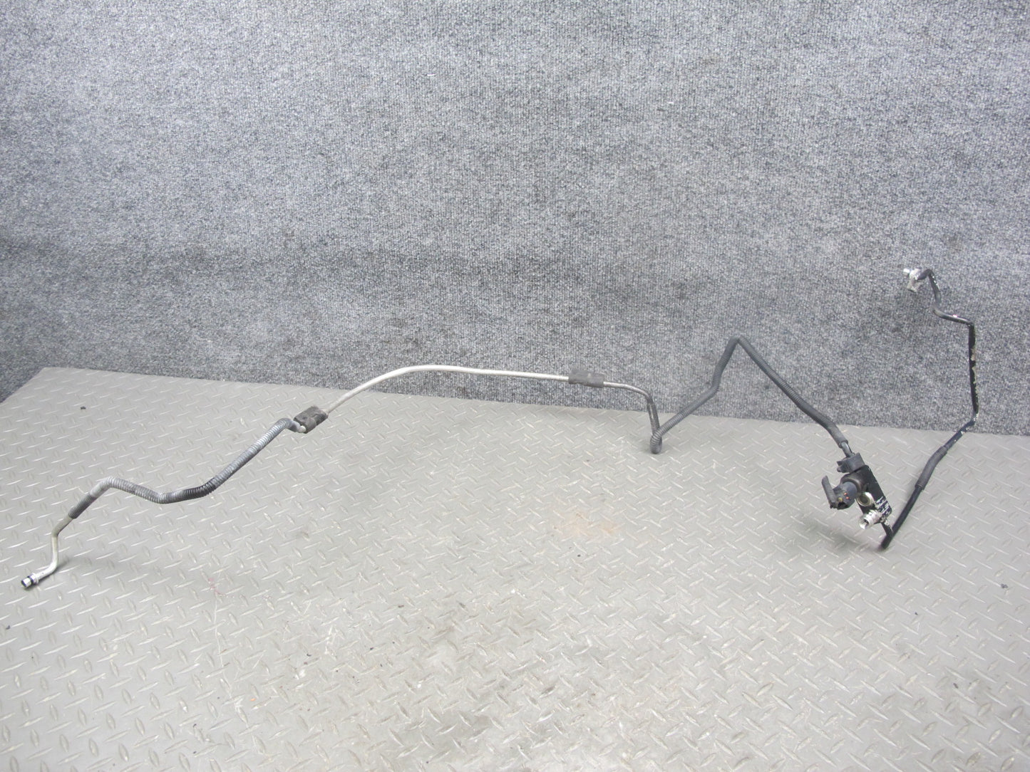 06-13 Lexus IS250 IS350 A/C Air Conditioning Condenser Hose Pipe Line Set OEM