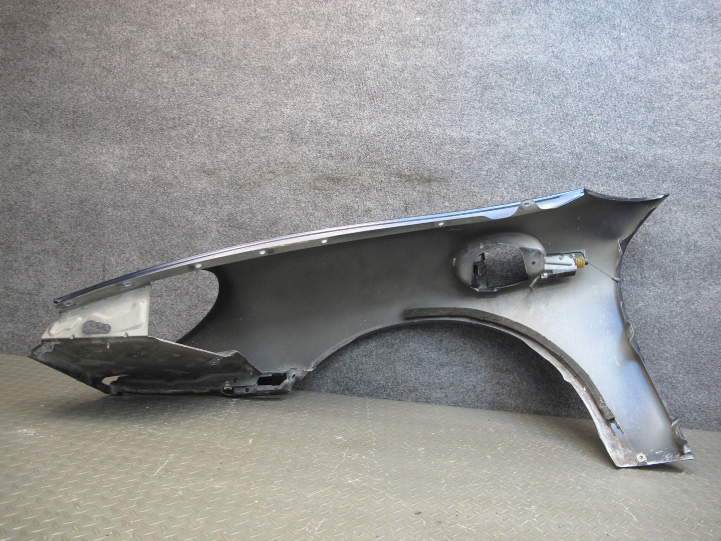 1999-2001 Porsche 911 996 Front Right Passenger Side Fender Panel Shell Cover