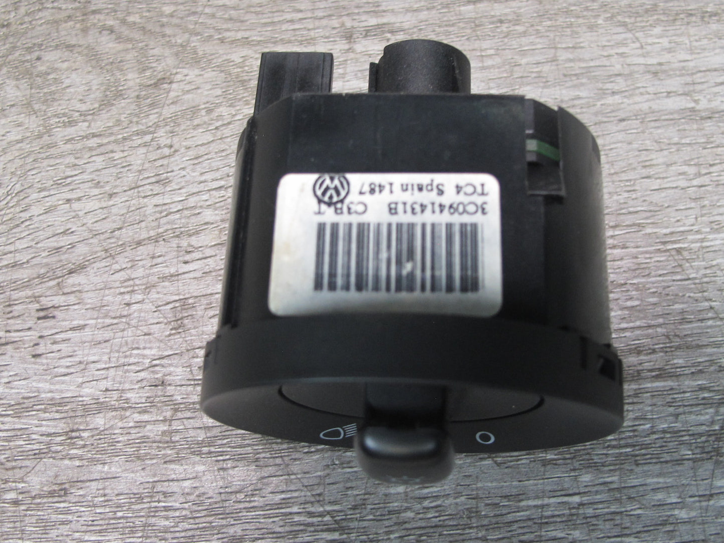 08-09 Volkswagen VW Jetta Golf GTI R32 Headlight Lamp Switch 3C0941431B OEM