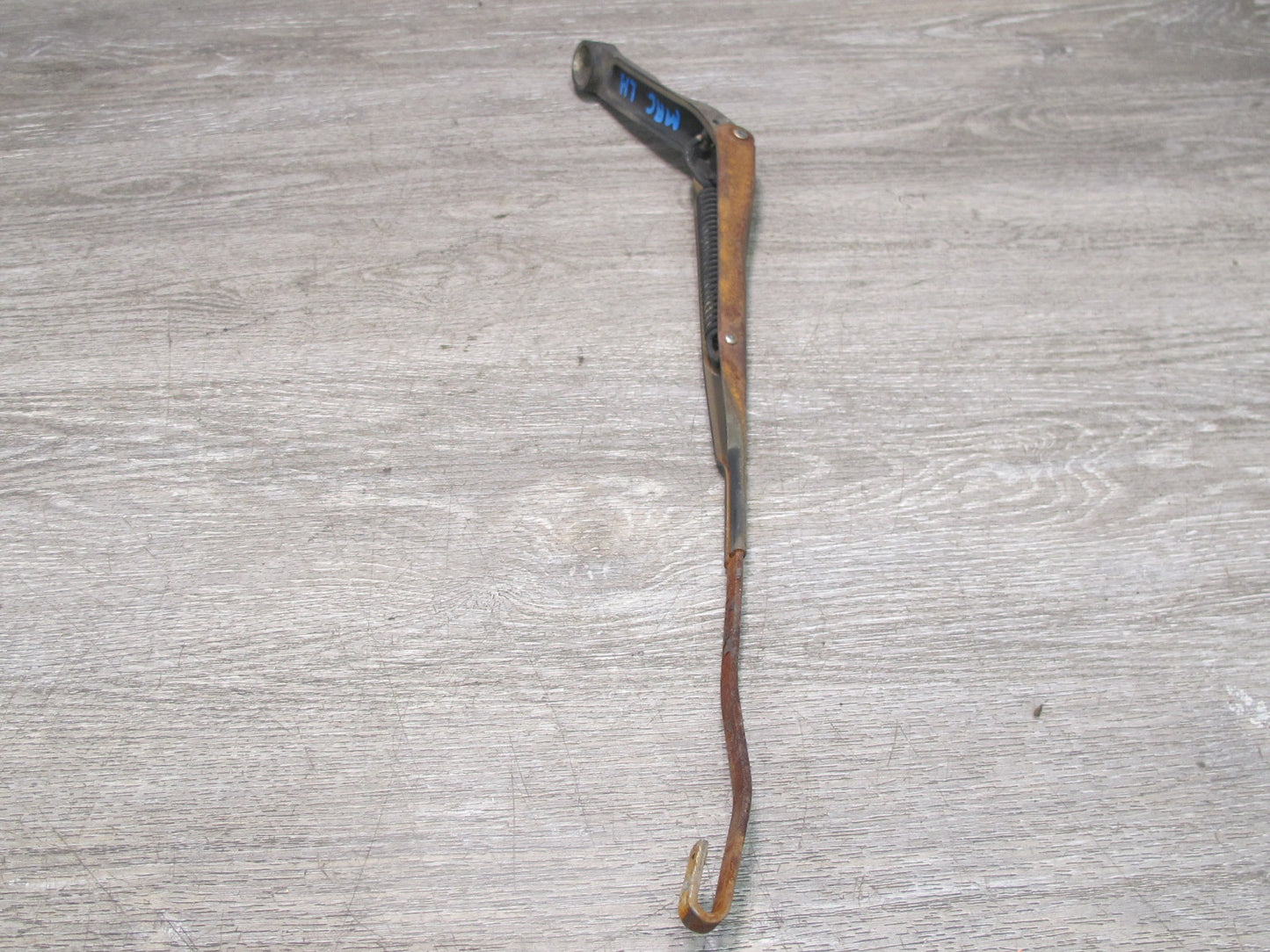 86-91 Mazda RX7 Set of 2 Front Windshield Left & Right Wiper Arm OEM