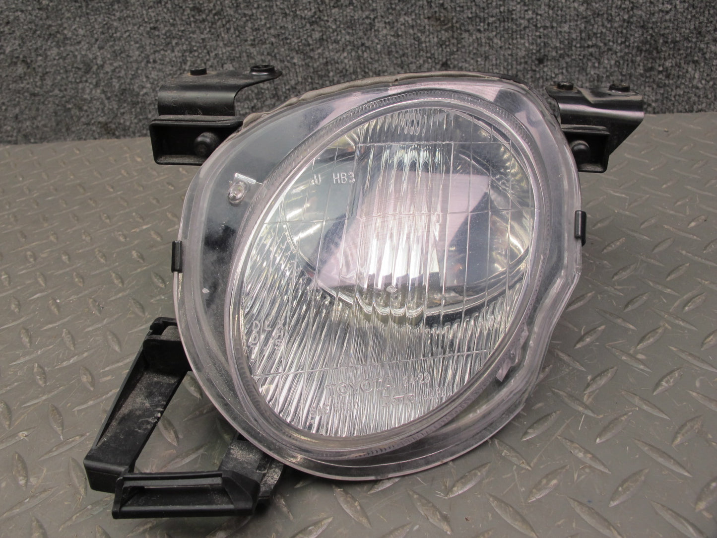 92-94 Lexus SC300 SC400 Set of 2 Front Inner High Beam Headlight Lamp OEM