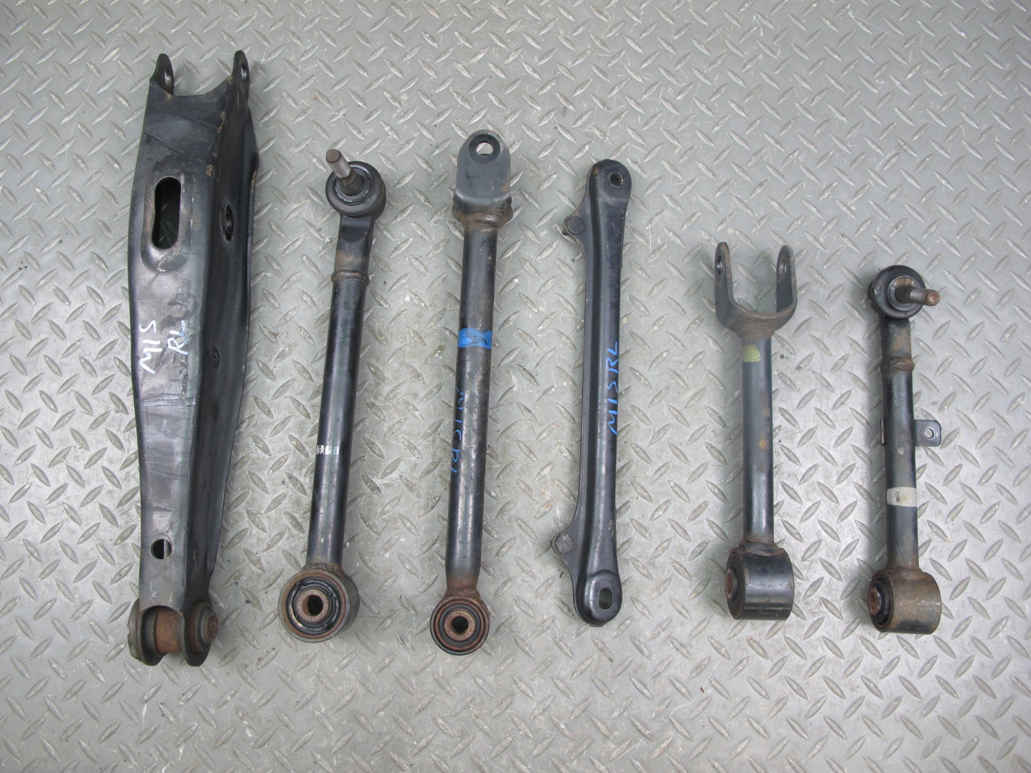 10-15 Lexus IS250 IS350 Convert Set of 6 Rear Left Suspension Control Arm OEM