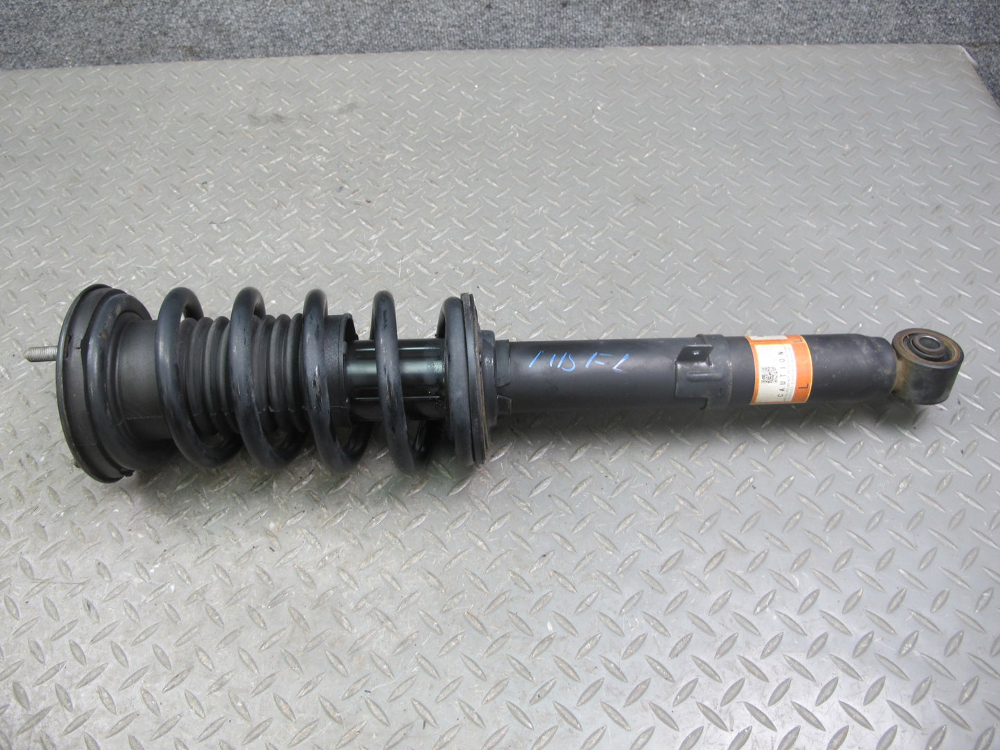 10-15 Lexus IS250 Convertible Set of 2 Front Left & Right Side Shock Strut OEM