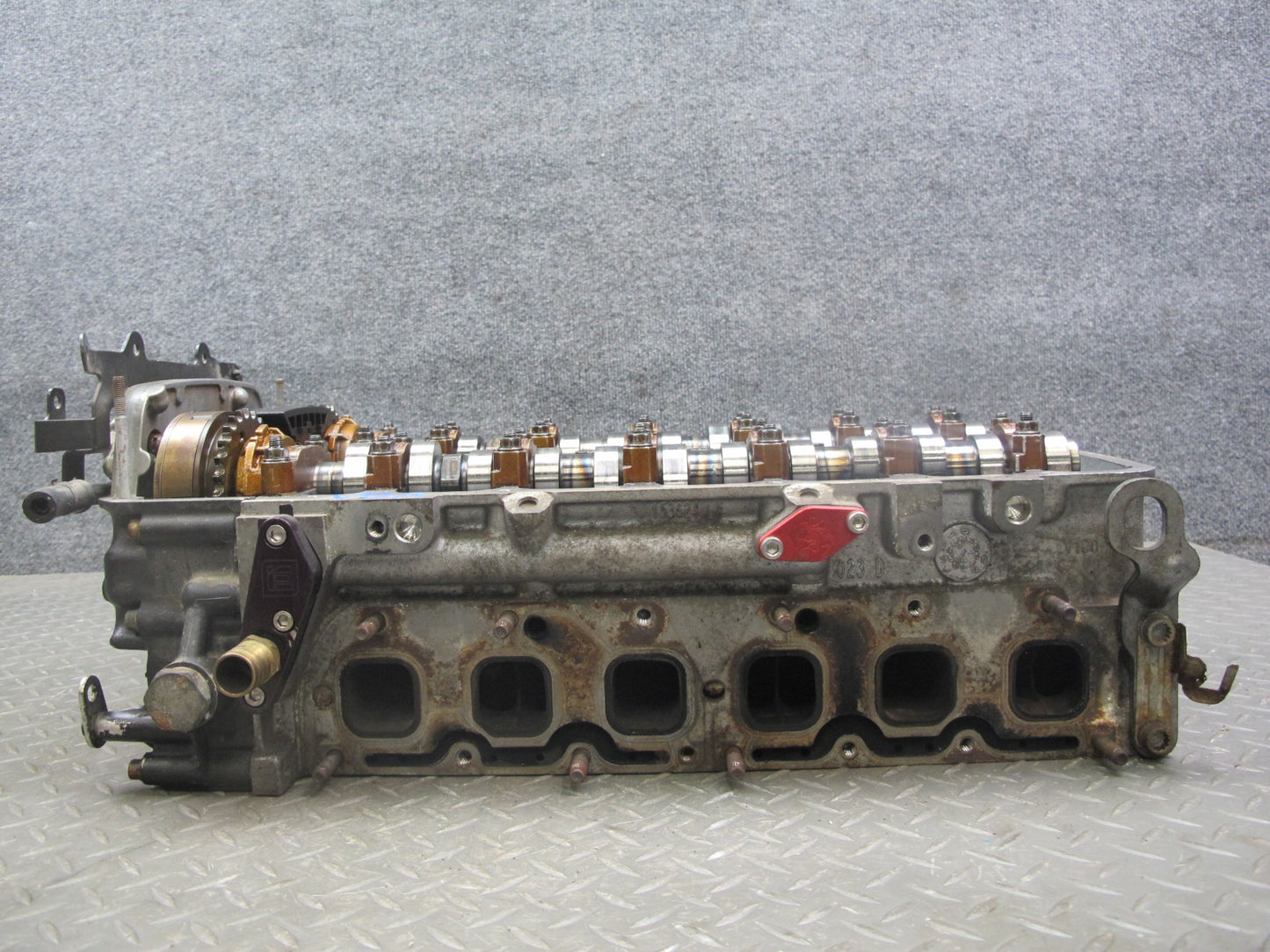 2008 VW Golf R32 VR6 3.2L Cbra Engine Cylinder Head w Camshafts & Timing Cover