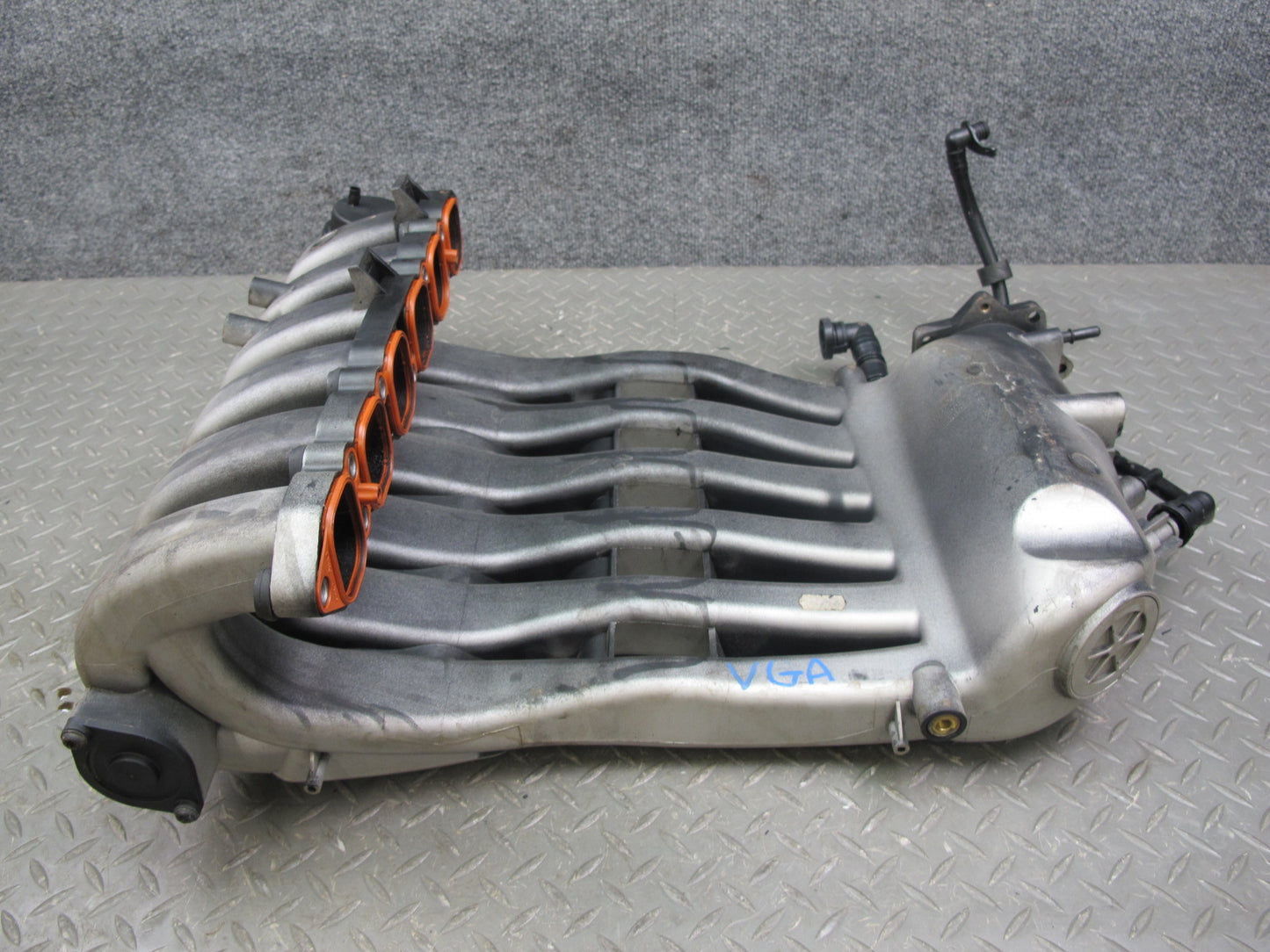 07-08 Volkswagen VW EOS Golf R32 MK5 VR6 3.2L Engine Intake Manifold OEM