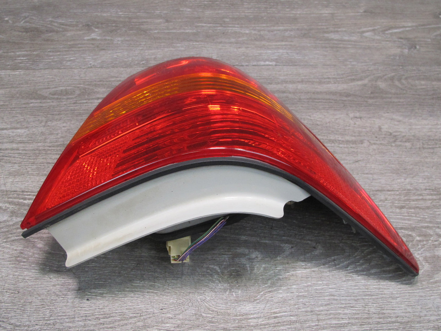 01-03 Lexus UCF30L LS430 Rear Right Outer Tail Light Lamp OEM