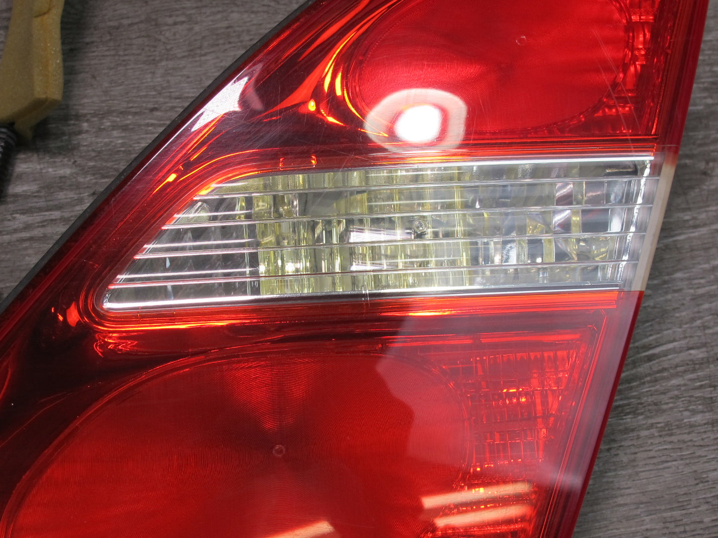 01-03 Lexus UCF30L LS430 Rear Right Inner Tail Light Lamp OEM