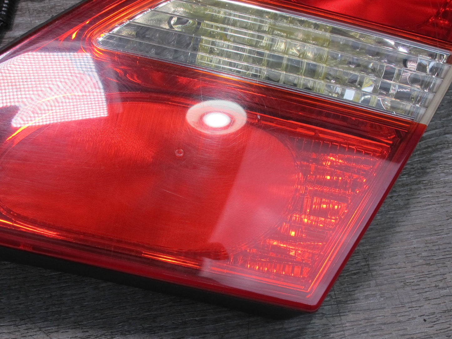 01-03 Lexus UCF30L LS430 Rear Right Inner Tail Light Lamp OEM