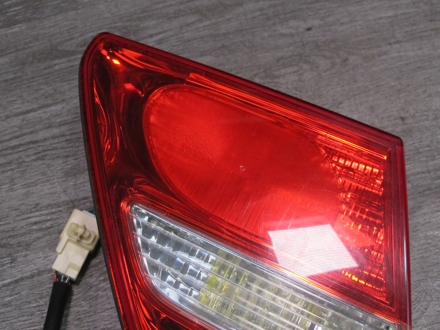 01-03 Lexus UCF30L LS430 Rear Left Inner Tail Light Lamp OEM