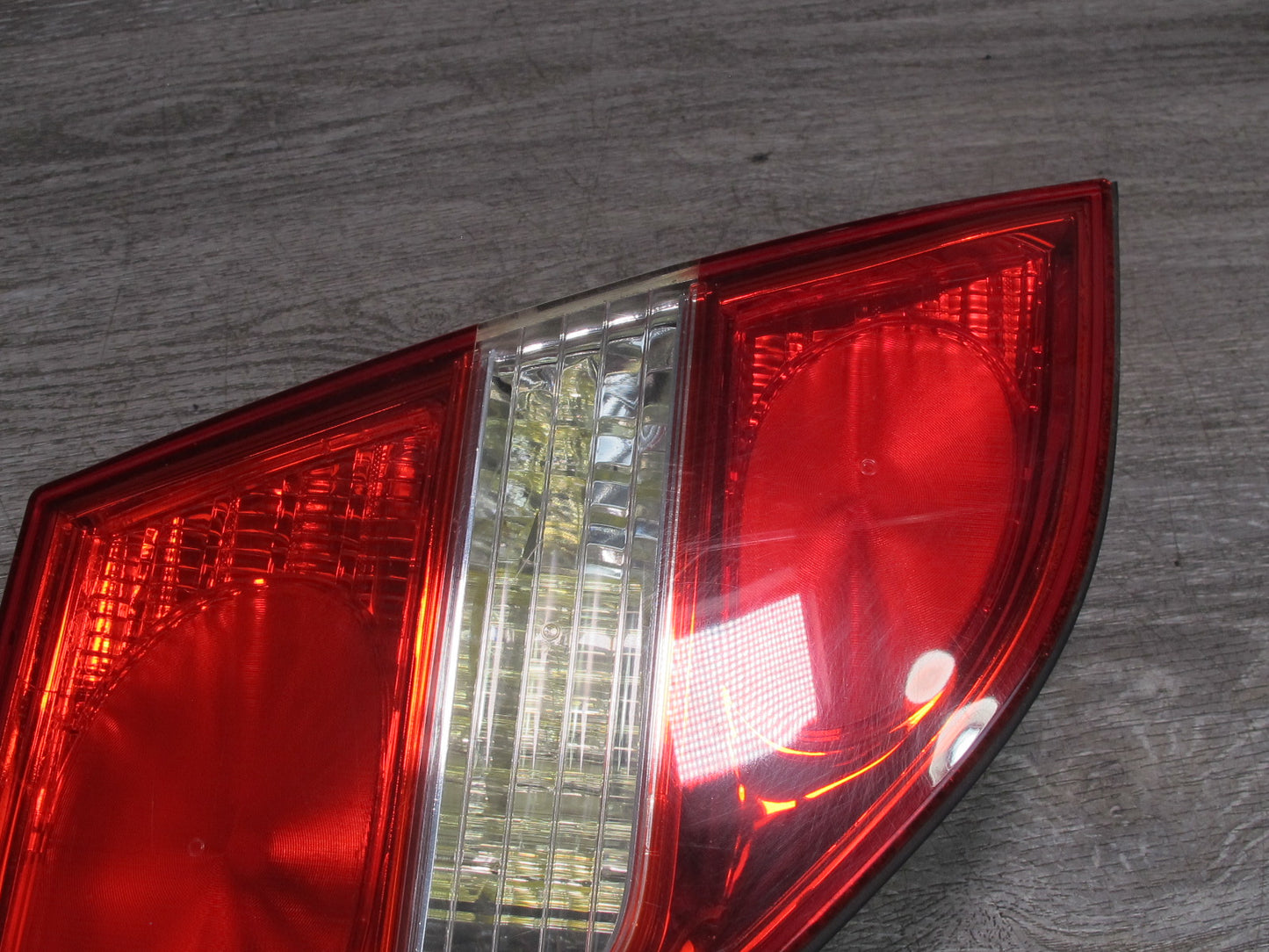 01-03 Lexus UCF30L LS430 Rear Left Inner Tail Light Lamp OEM