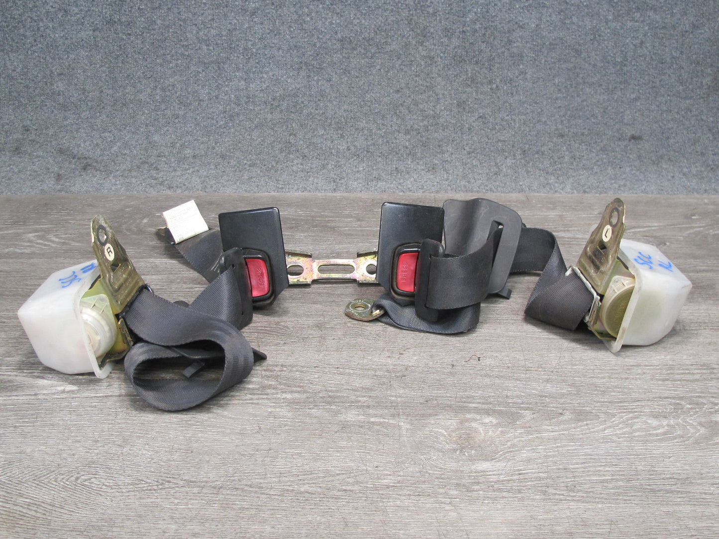 92-00 LEXUS SC300 SC400 REAR RIGHT & LEFT SIDE SEATBELT RETRACTOR SET OEM