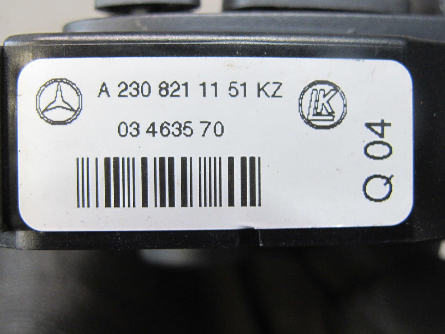 03-09 Mercedes R230 Sl-class Front Left Driver Seat Adjust Memory Switch OEM