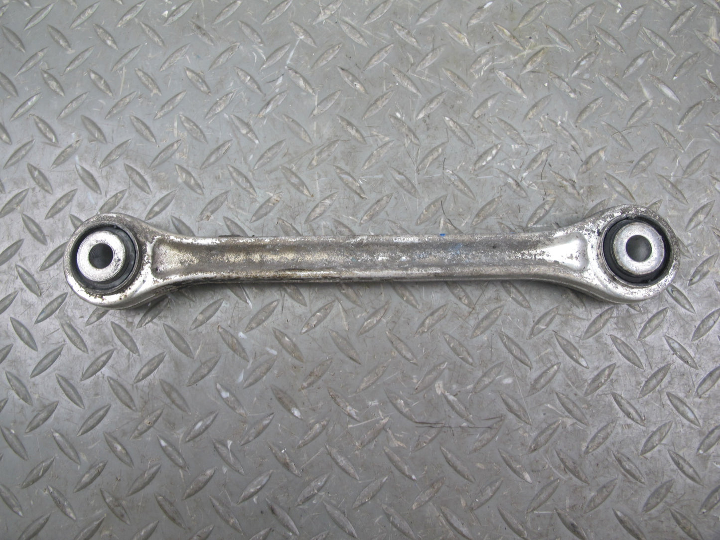 1999-2005 Porsche 911 996 Rear Suspension Left Driver Side Control Arm Set 4PCS
