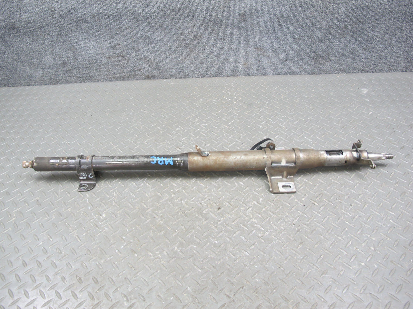 86-91 Mazda RX7 Non-tilting Manual Steering Column OEM