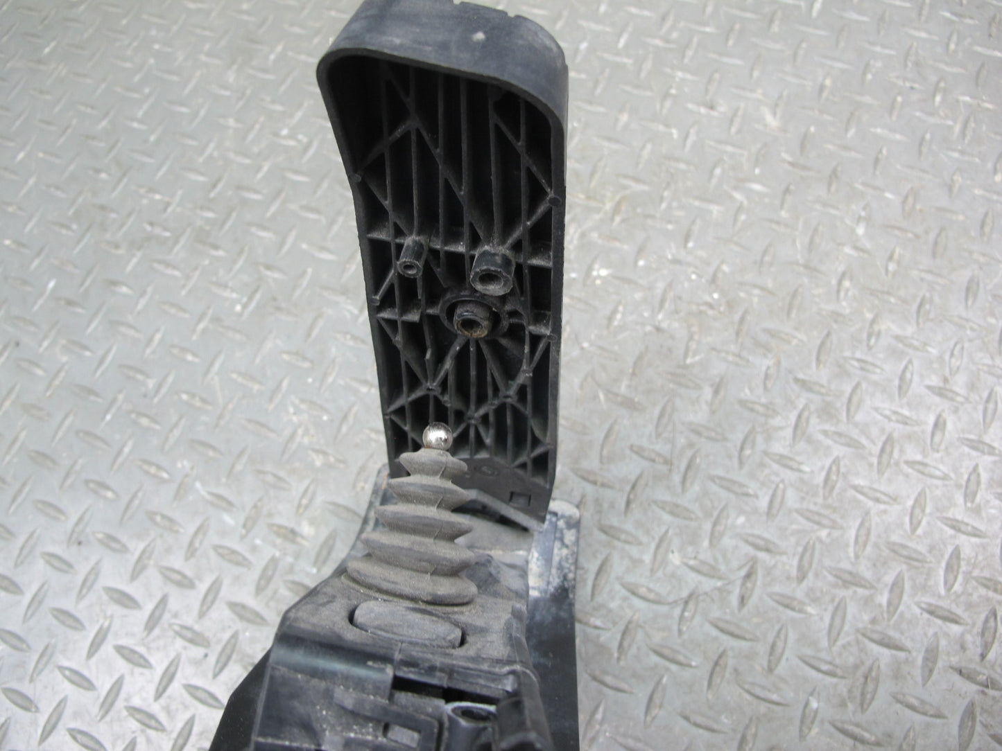 1999-2005 Porsche 911 Carrera 996 M/T Accelerator Gas Brake Clutch Pedal Set