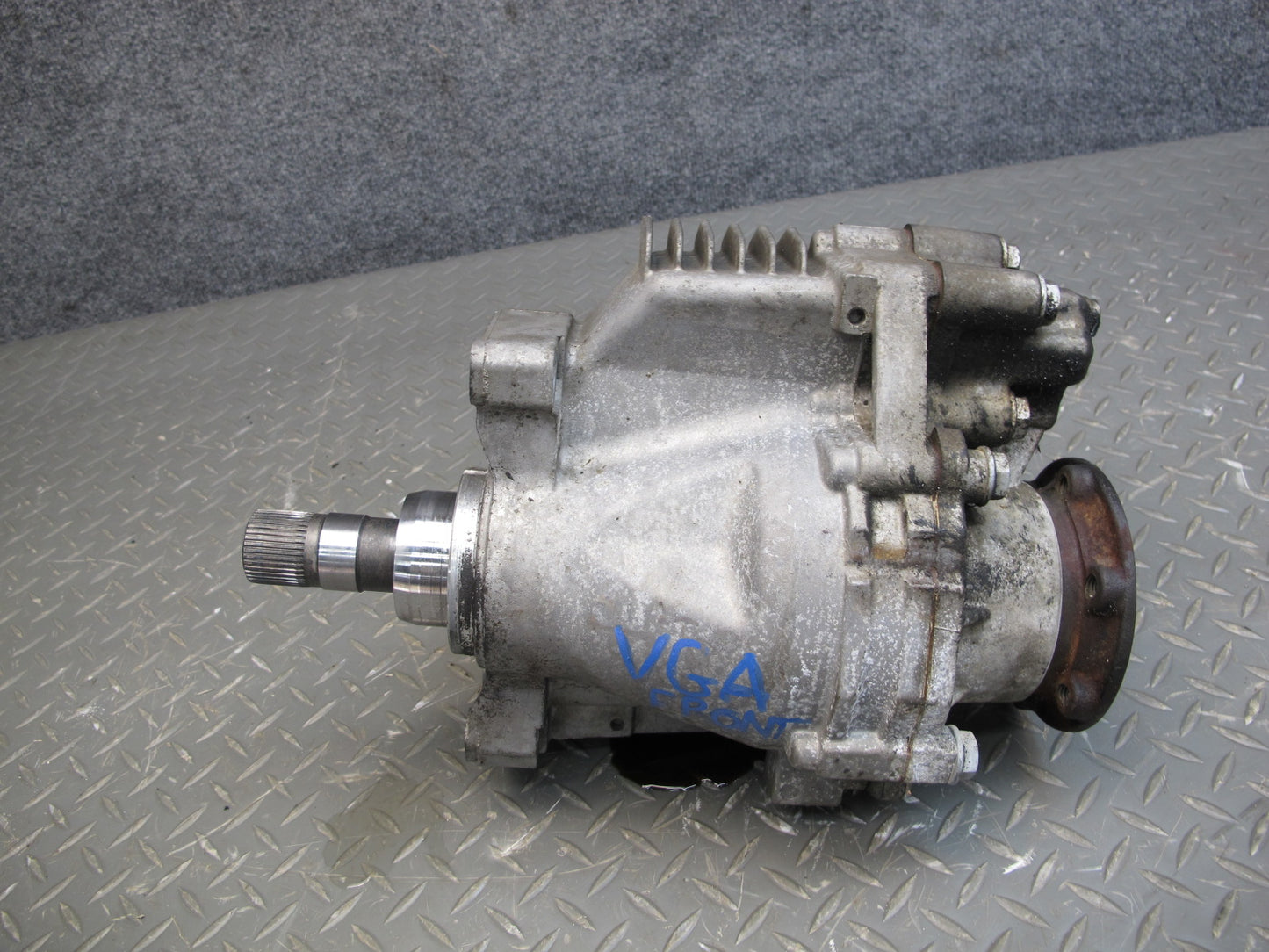 2008 Volkswagen VW Golf R32 MK5 VR6 A/T Front Differential Transfer Case OEM