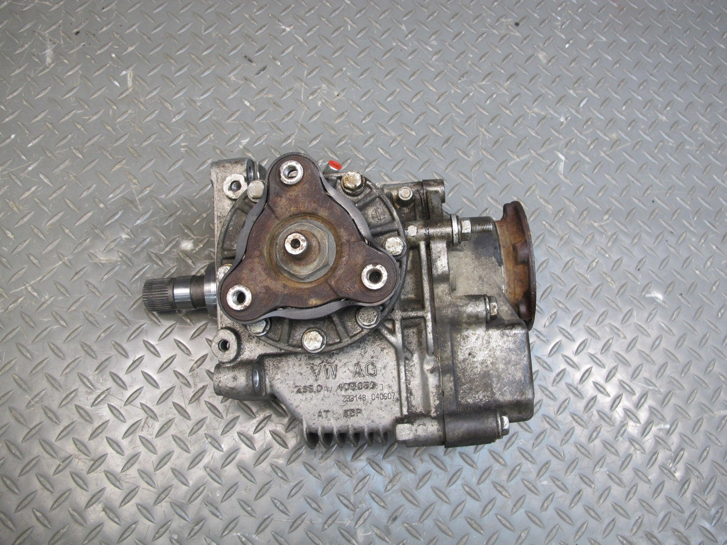 2008 Volkswagen VW Golf R32 MK5 VR6 A/T Front Differential Transfer Case OEM