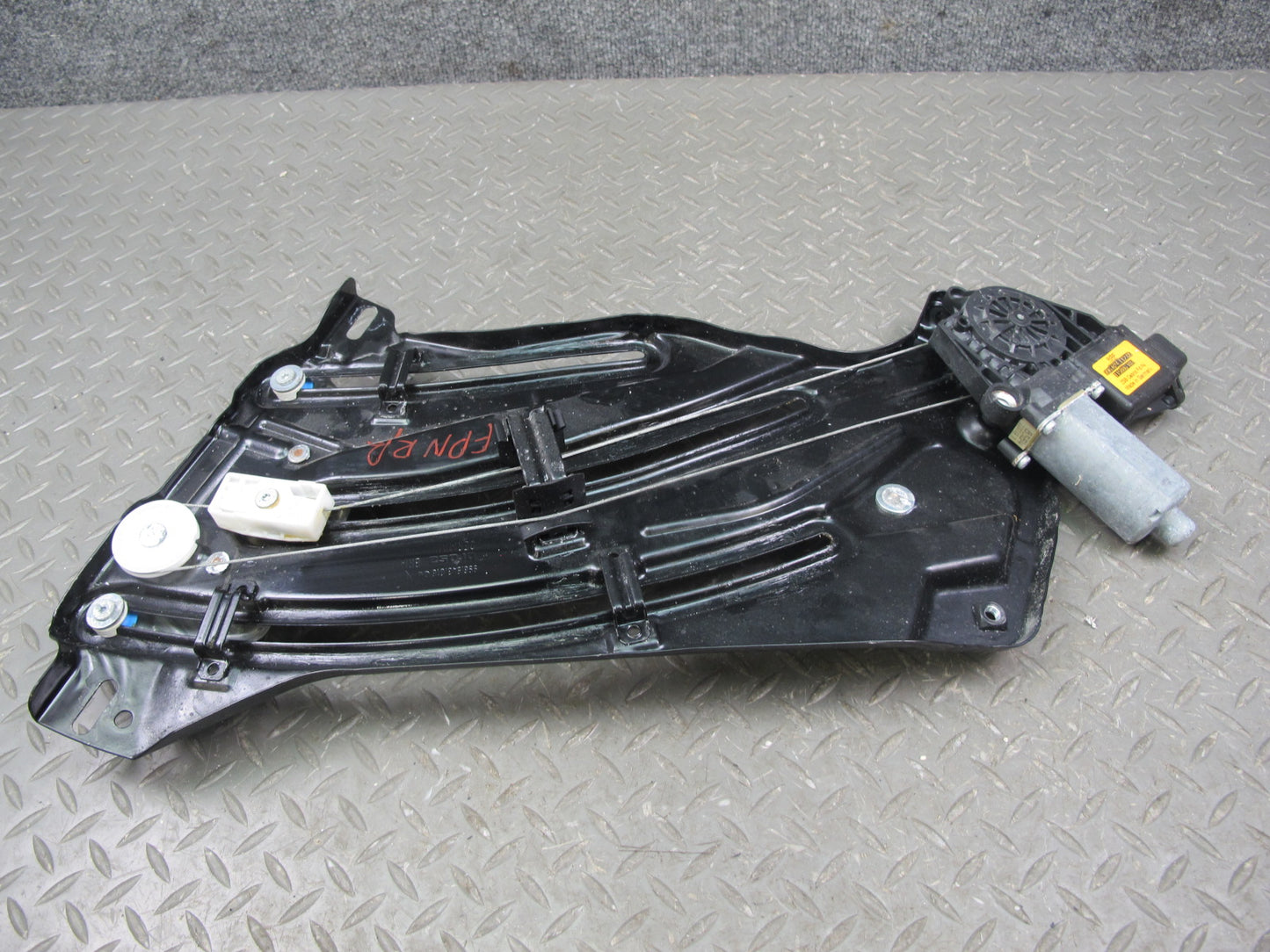 1999-2005 Porsche 911 996 Conv Rear Right Side Door Window Regulator W/ Motor