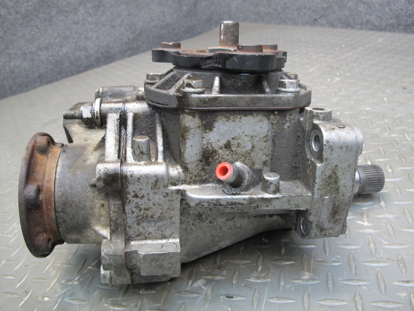2008 Volkswagen VW Golf R32 MK5 VR6 A/T Front Differential Transfer Case OEM