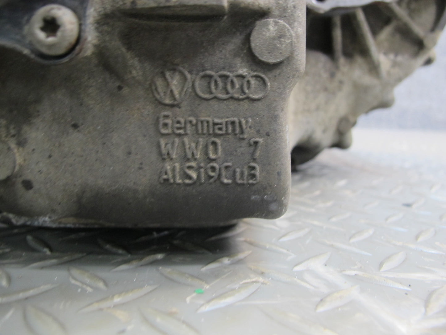 2008 VW Golf R32 MK5 VR6 AWD DSG KDE AT Automatic Transmission 142K Miles OEM