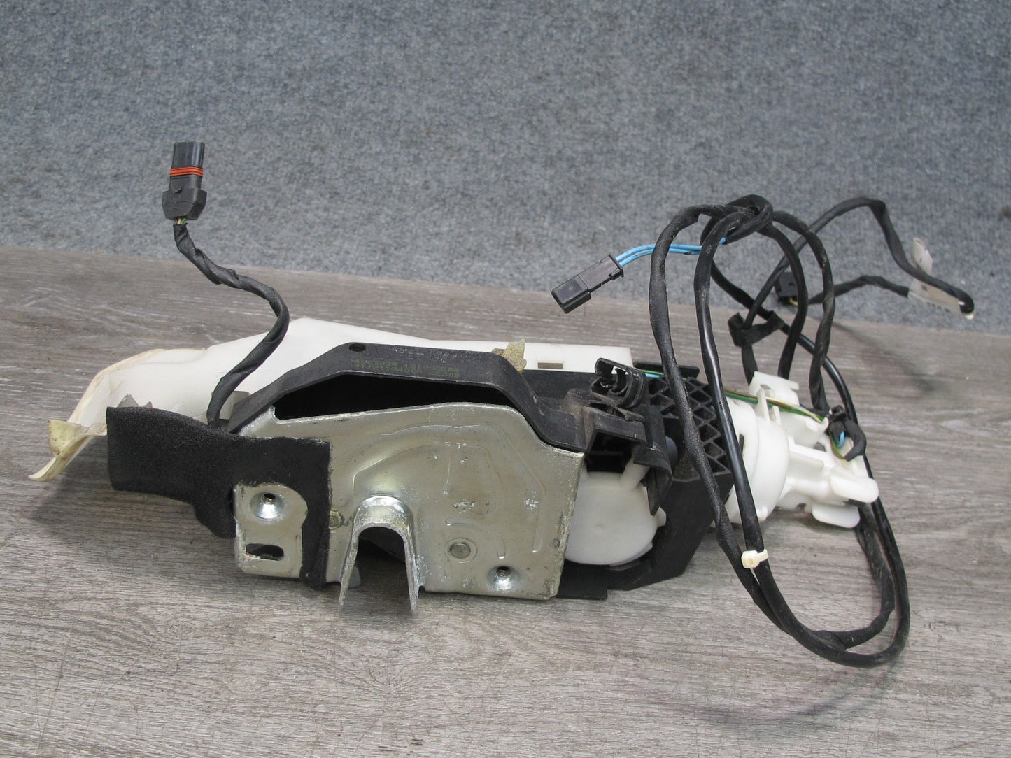 03-12 Mercedes R230 Sl-class Right Door Lock Latch Actuator OEM