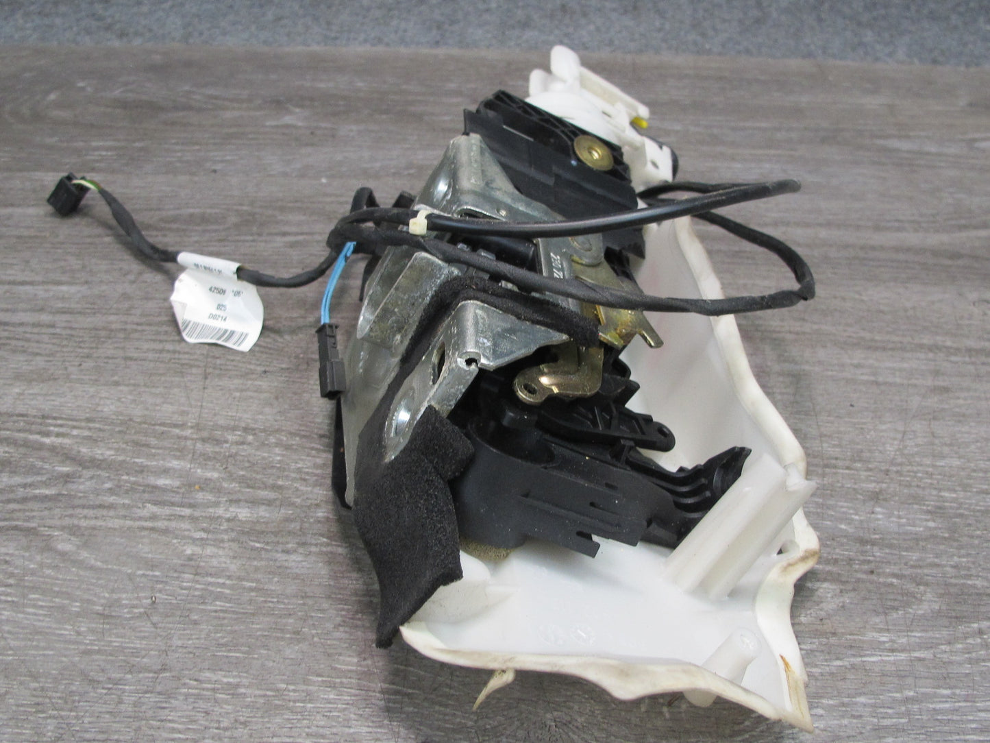 03-12 Mercedes R230 Sl-class Right Door Lock Latch Actuator OEM