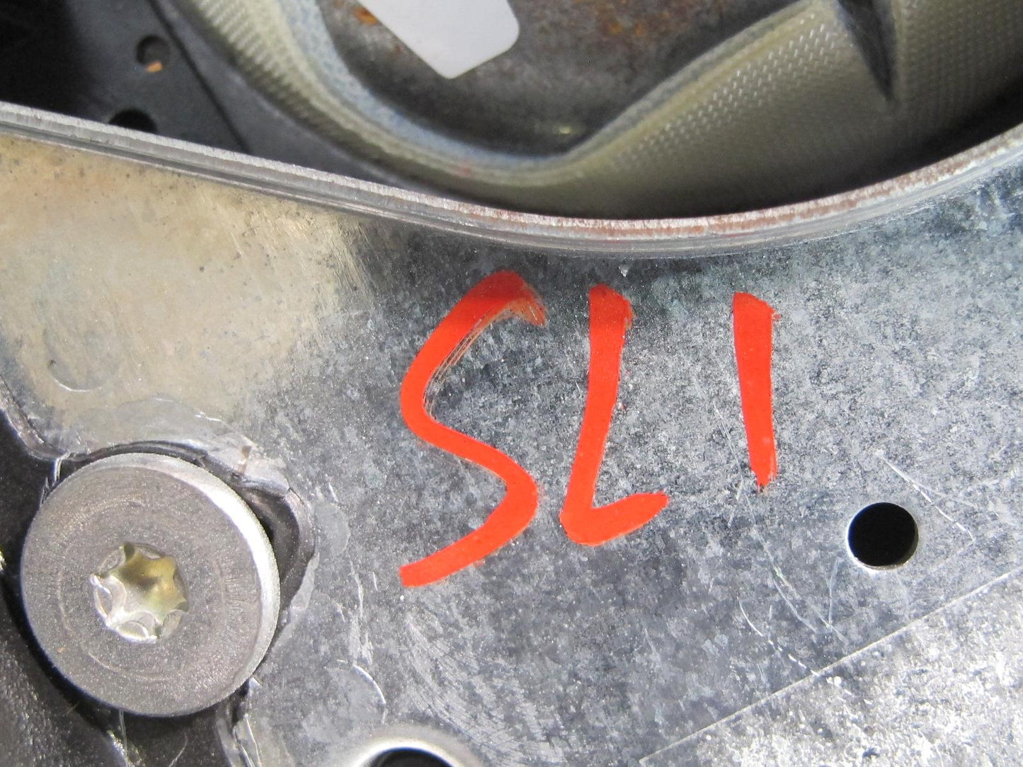 03-08 MERCEDES R230 SL500 SL600 FRONT LEFT DRIVER SIDE STEERING WHEEL SRS AIRBAG OEM