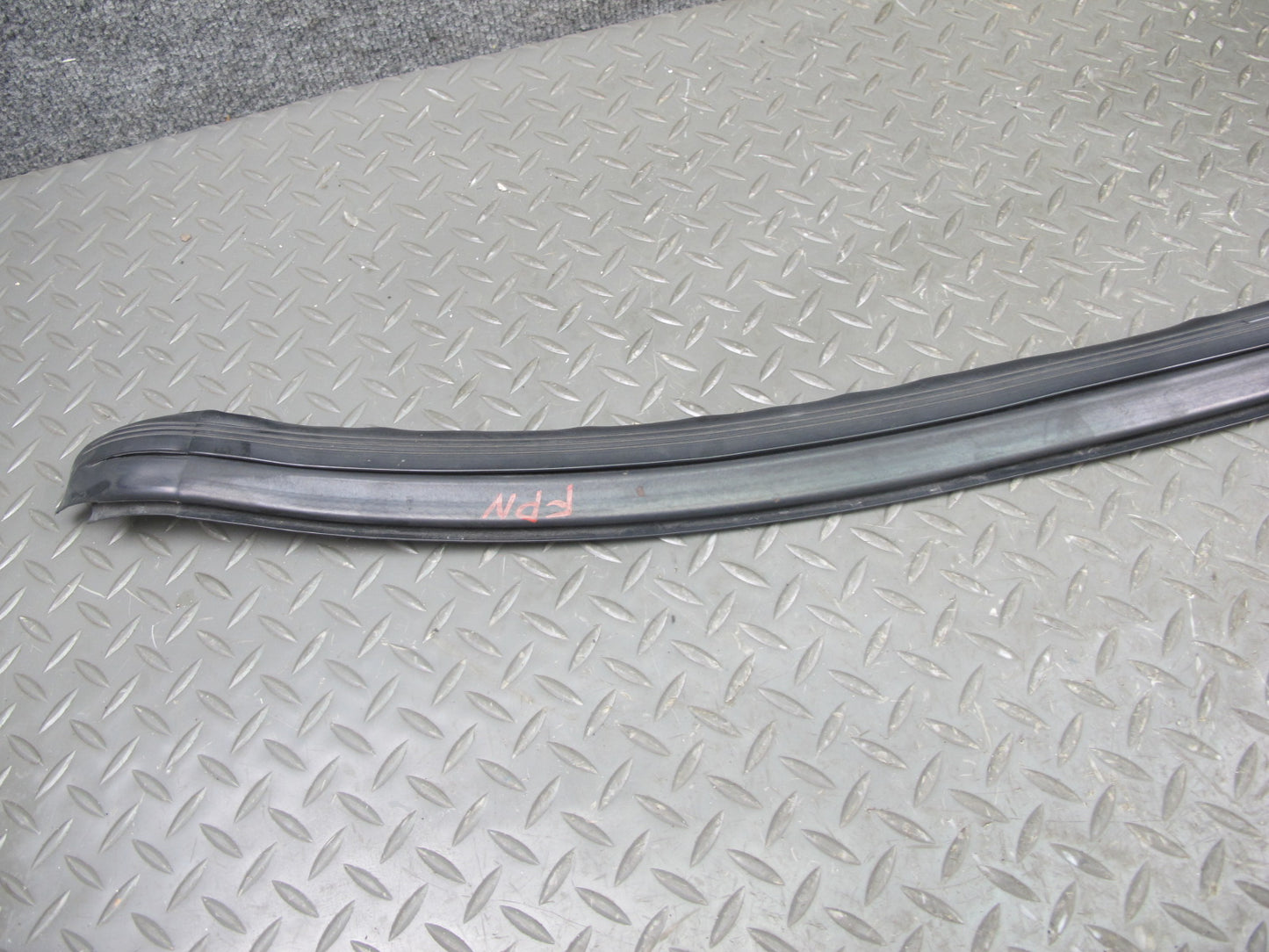 1999-2005 Porsche 911 996 Window Door TOP Roof Weatherstrip Rubber Seal Set