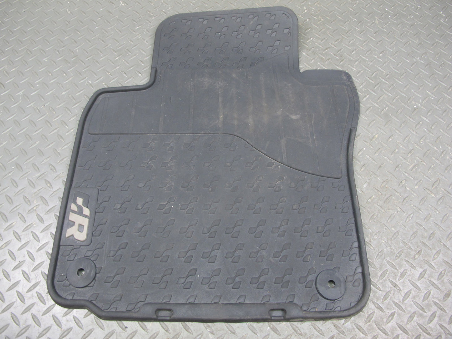 2008 Volkswagen VW Golf R32 MK5 VR6 Set of 4 Rubber Floor MAT 1K1061554 OEM