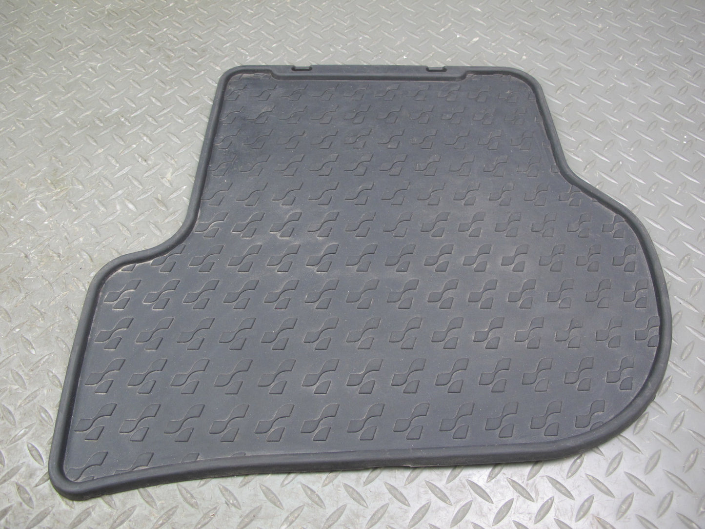 2008 Volkswagen VW Golf R32 MK5 VR6 Set of 4 Rubber Floor MAT 1K1061554 OEM