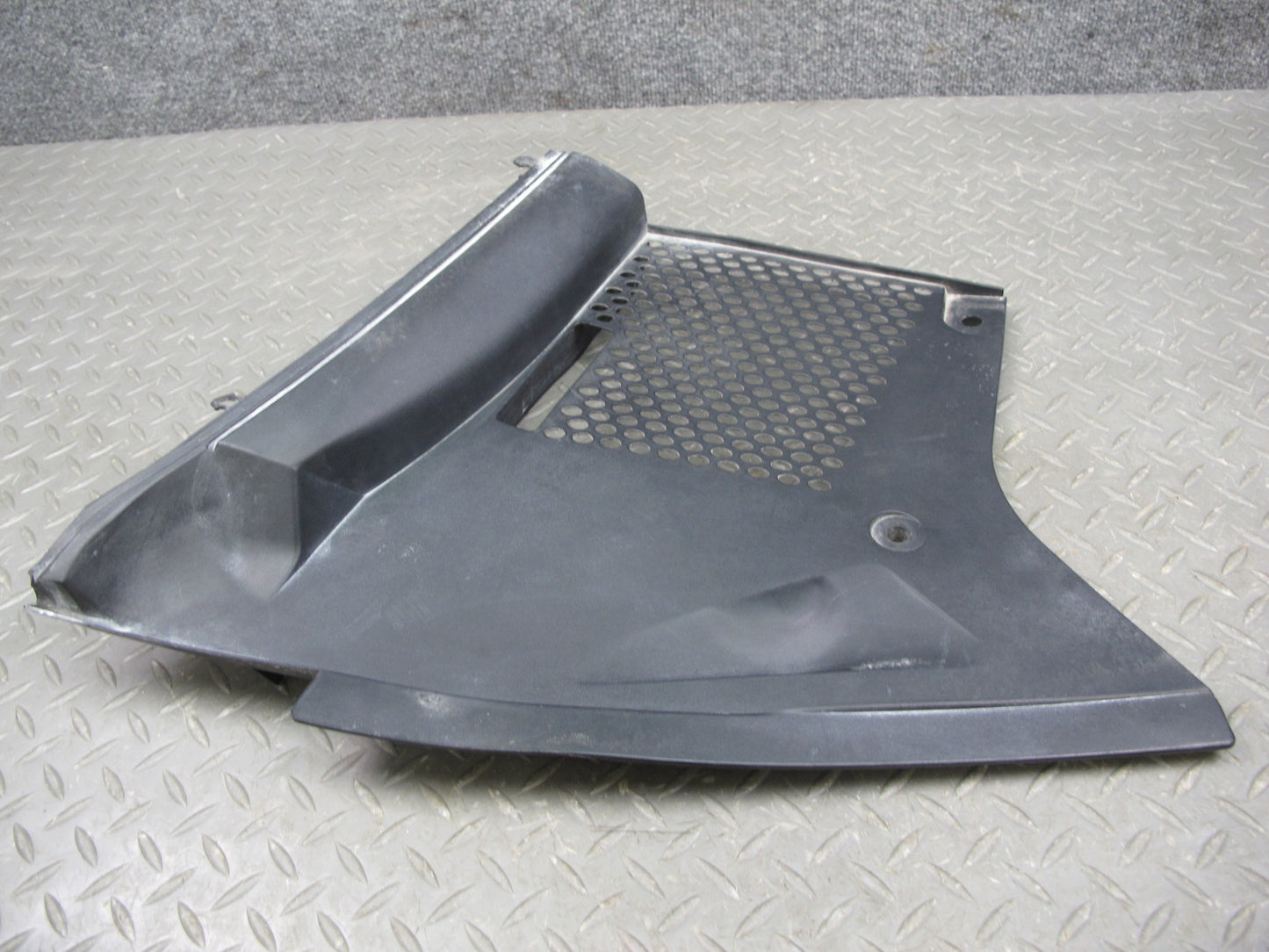 1999-2005 Porsche 911 Carrera 996 Front Right Windshield Cowl Vent Panel Cover