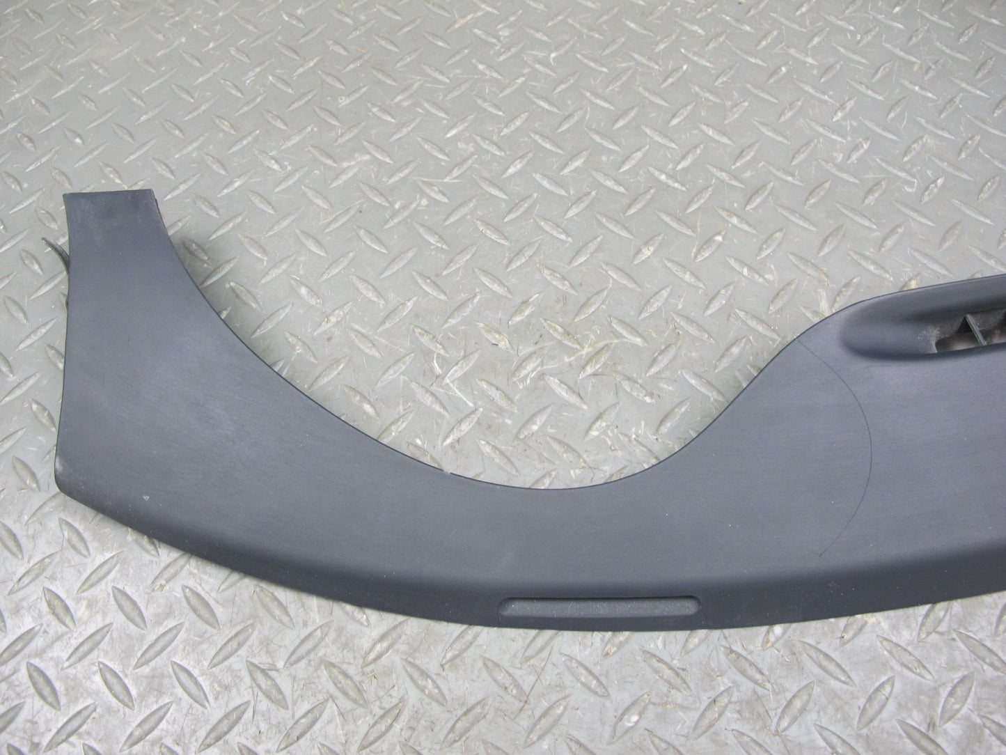 2000-2005 Porsche 911 Carrera 996 Front Right Dash Defrost Vent Trim Panel Cover