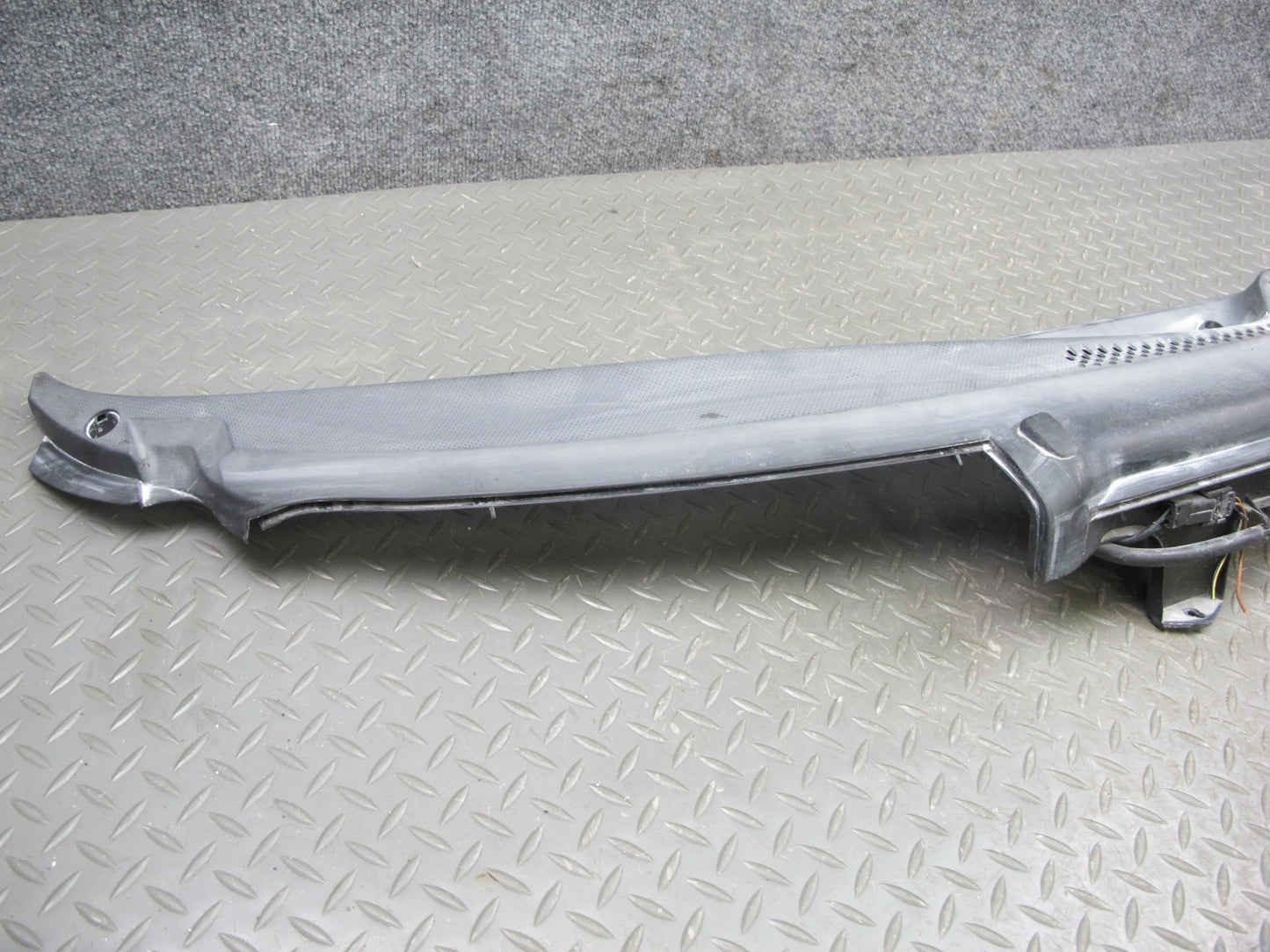 1999-2001 Porsche 911 Carrera 996 Front Windshield Wiper Trim Cowl Cover Panel