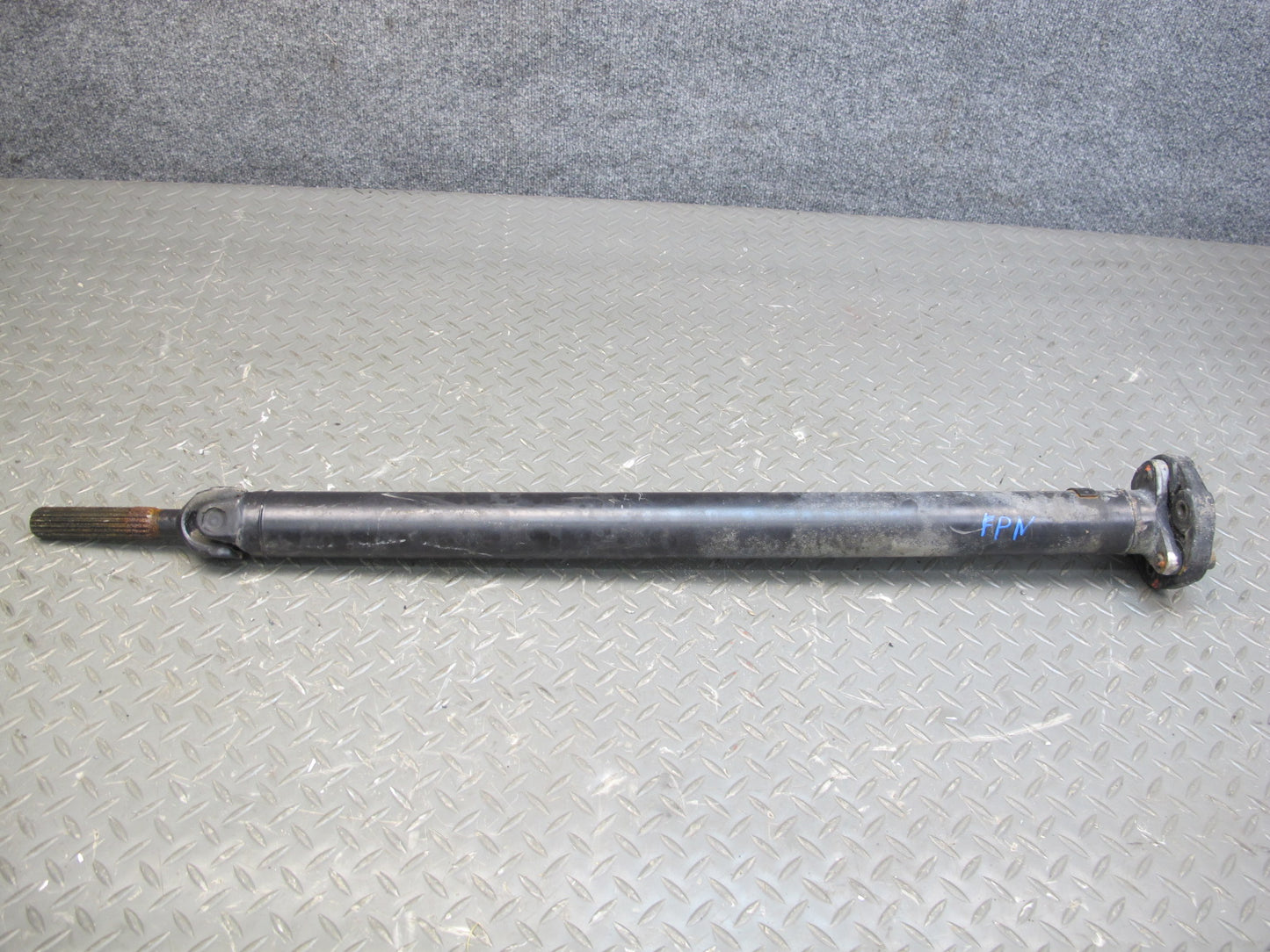 1999-2001 Porsche 911 996 Carrera 4 AWD Coupe Drive Shaft Driveshaft Propeller