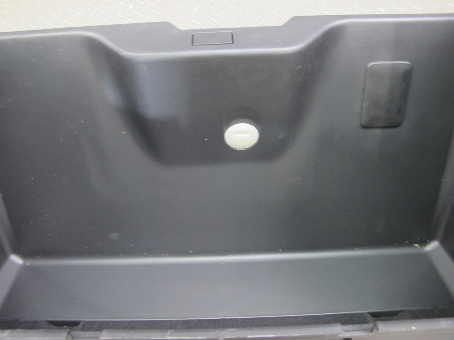 03-08 Nissan 350Z Z33 Coupe Rear Storage Compartment w Door Lid Gray OEM