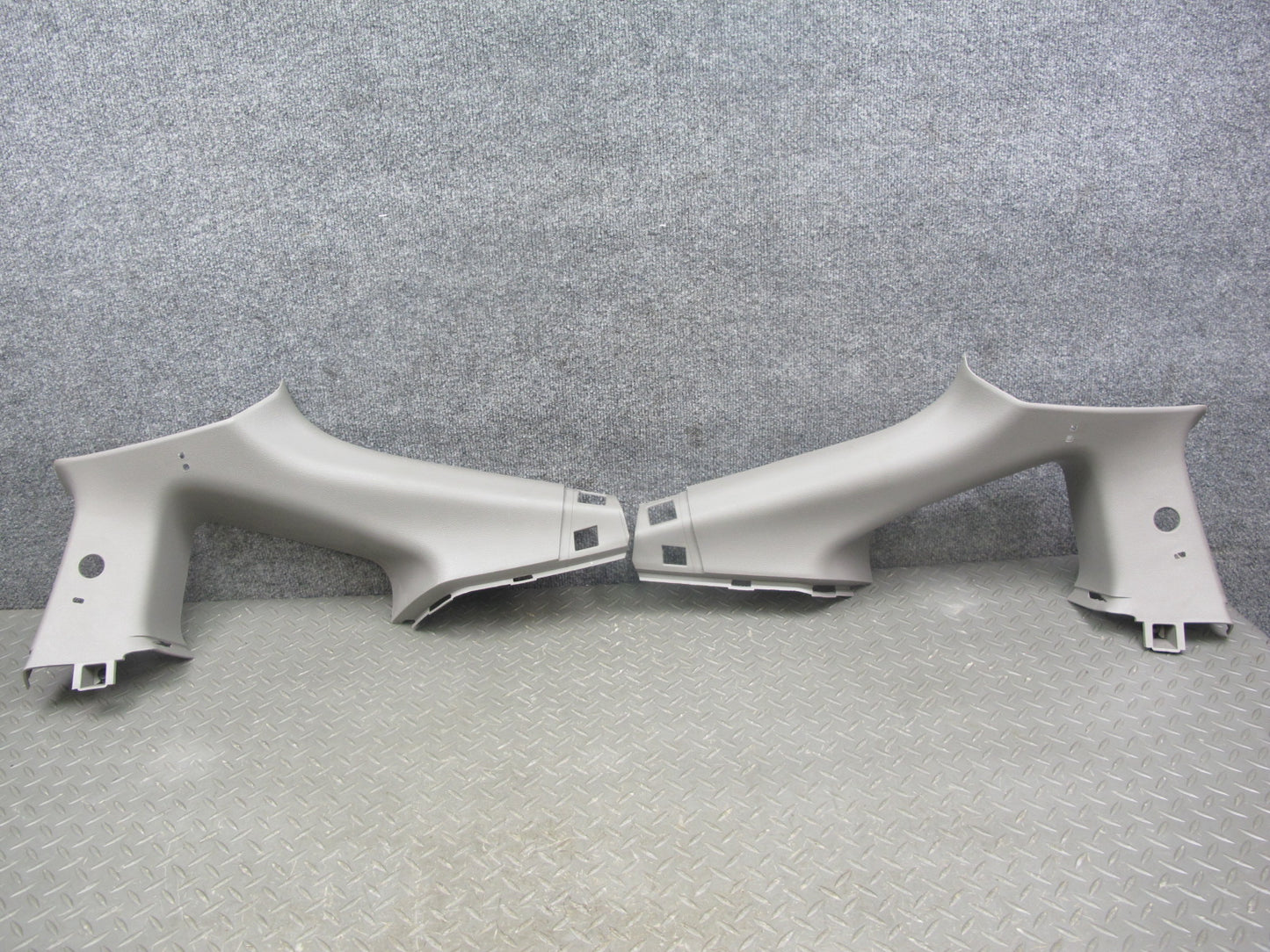 03-08 Nissan 350Z Z33 Coupe Set of 2 Rear Left & Right Upper Quarter Trim OEM